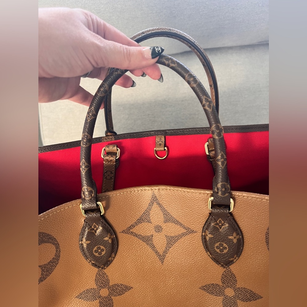 Beautiful Louis Vuitton Reverse On The Go Gm Tote… - image 3